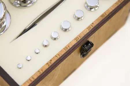 Набор гирь рабочих ГО-ПН-(10 мг - 5 кг) класс точности M1