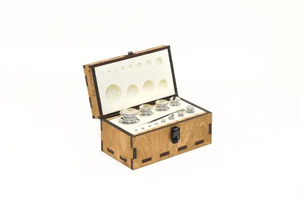 Набор гирь рабочих ГО-ПН-(1 г - 500 г) класс точности E2